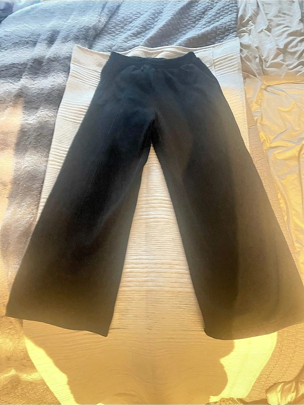 Gap Wide Leg Pants in Black Size Medium Like New